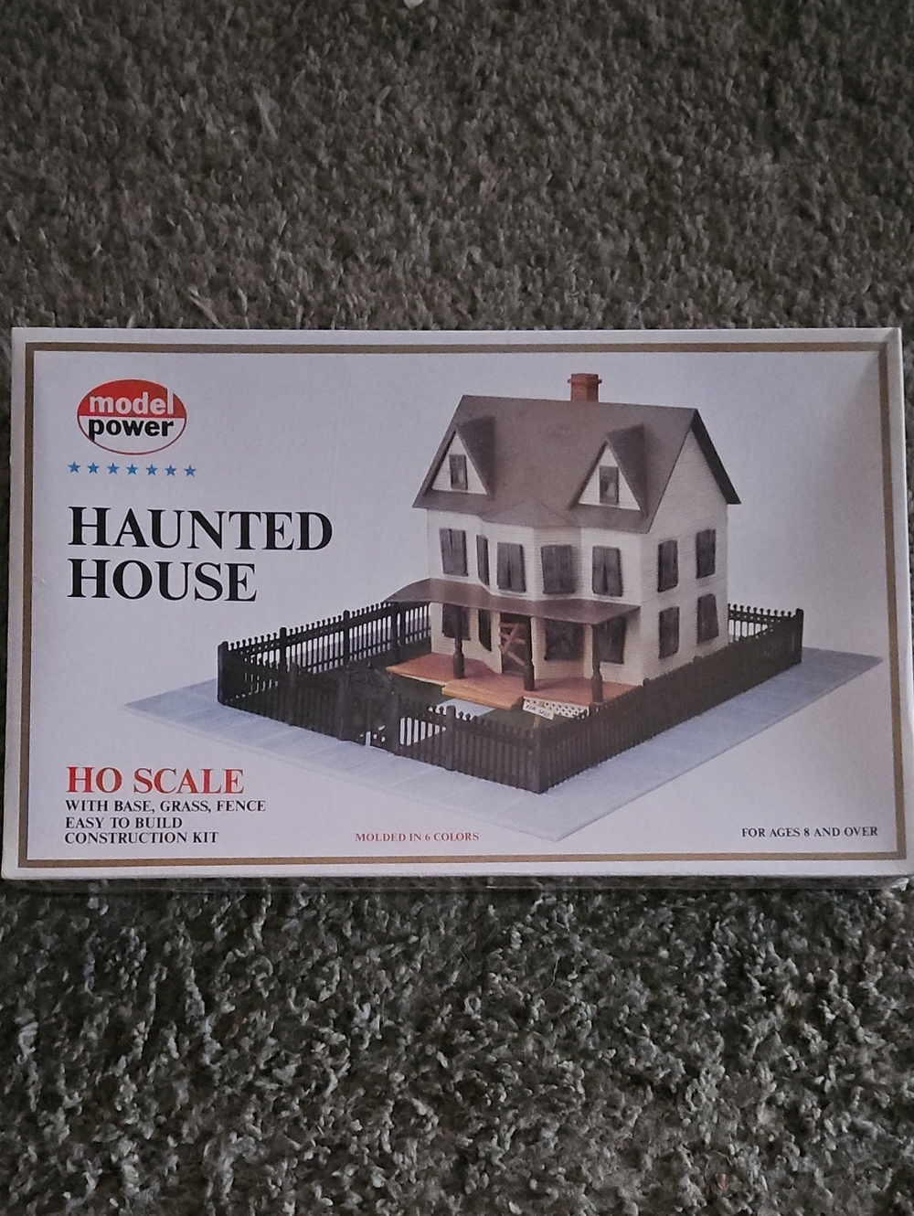 Model Power HO Scale Haunted House Kit - White/Grey New Sealed